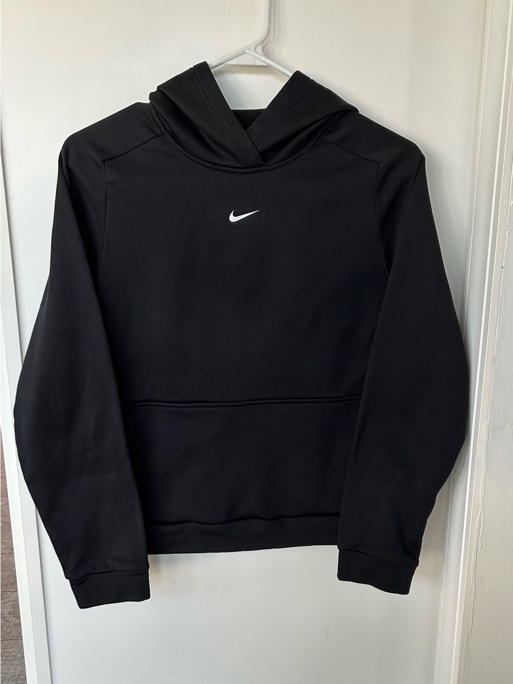 Nike Big Kids Therma-FIT Pullover Training Hoodie - Black - Size Youth XL
